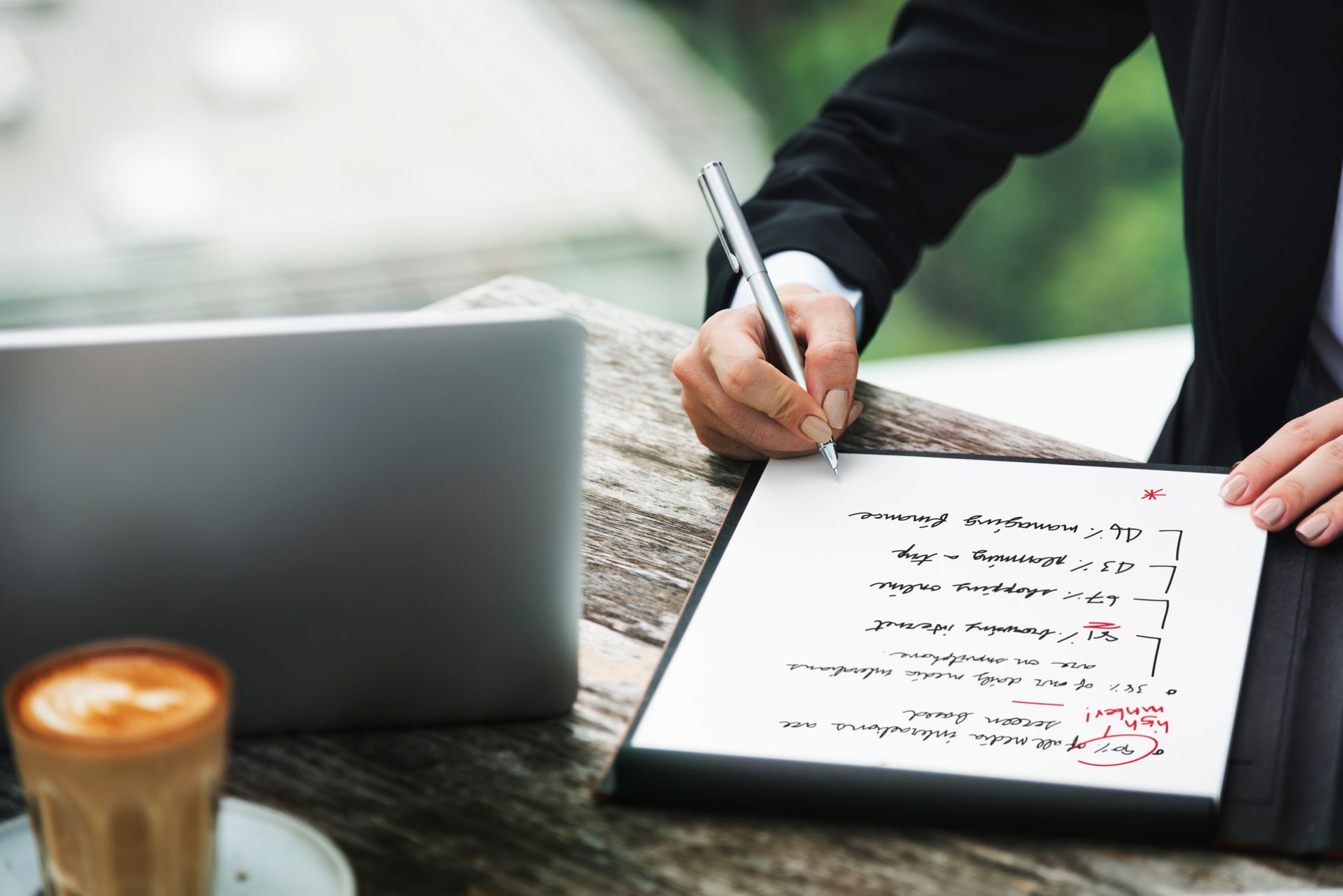 Lead Generation Vs. Lead Conversion: What's The Difference?